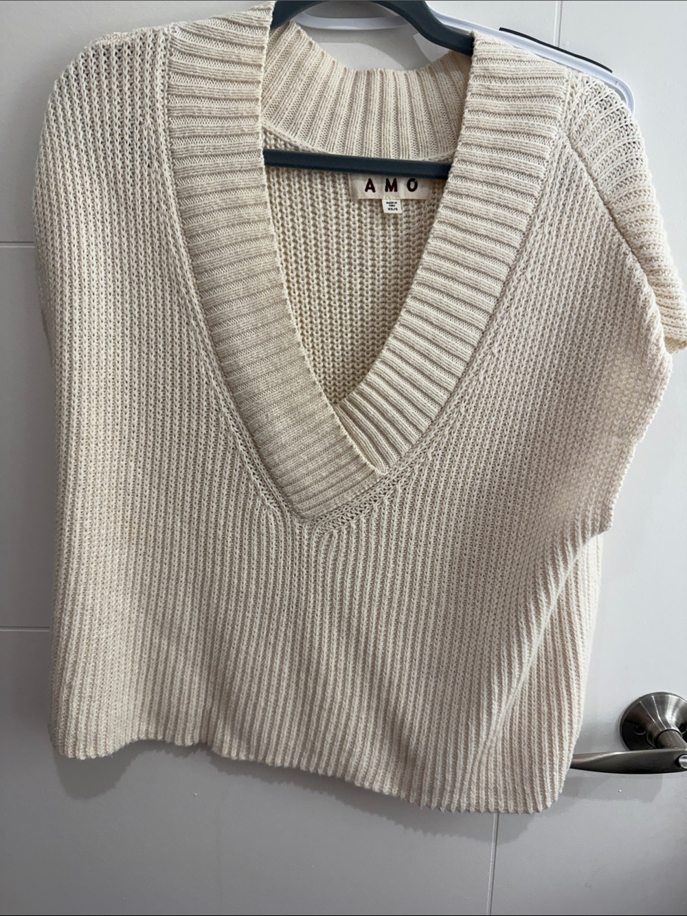 AMO Cream Ribbed V-Neck Sweater Vest